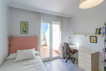 fca6746094eb1bfbc98f751cfc8e9def - 9