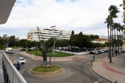 fd1671fc718222593f1cd684cd8cfb9c - 15