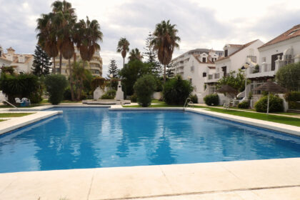 fd1671fc718222593f1cd684cd8cfb9c - 18