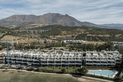 fd83f3ae2b18d8dfae80c09e880c2a46 - 1