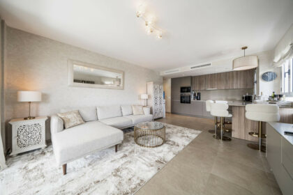 fd83f3ae2b18d8dfae80c09e880c2a46 - 12