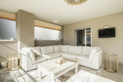 fd83f3ae2b18d8dfae80c09e880c2a46 - 19