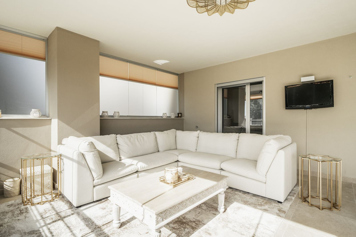 fd83f3ae2b18d8dfae80c09e880c2a46 - 19