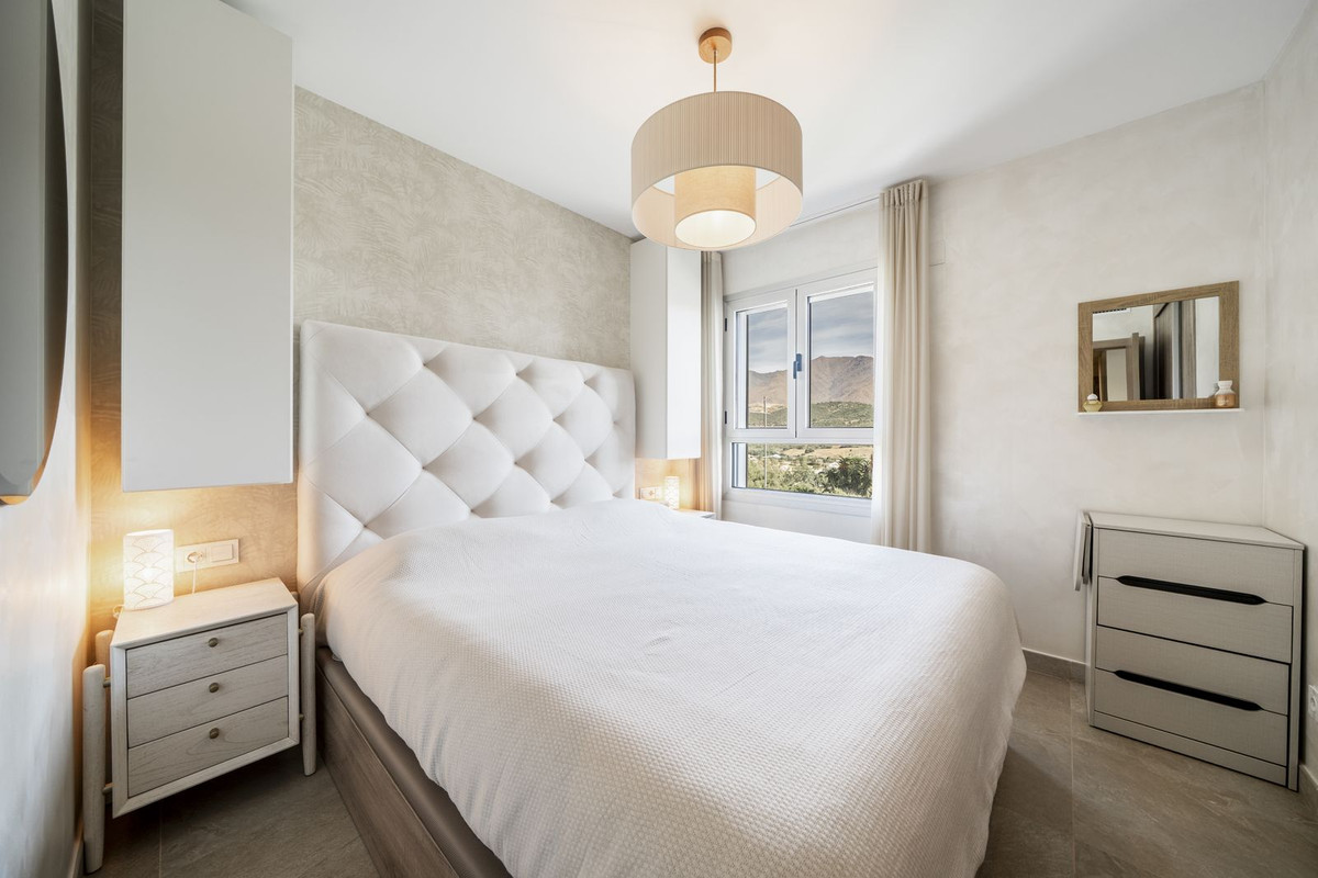 fd83f3ae2b18d8dfae80c09e880c2a46 - 22