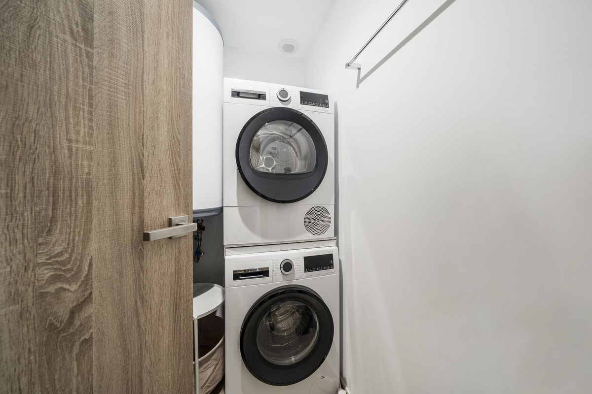 fd83f3ae2b18d8dfae80c09e880c2a46 - 23