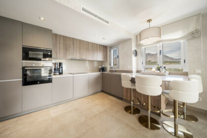 fd83f3ae2b18d8dfae80c09e880c2a46 - 3