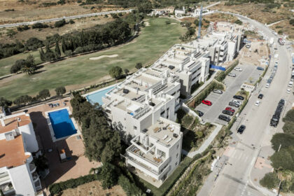 fd83f3ae2b18d8dfae80c09e880c2a46 - 32