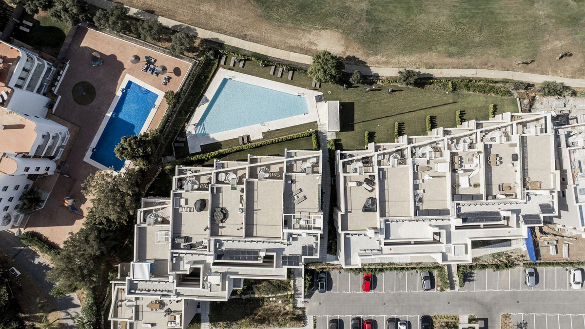 fd83f3ae2b18d8dfae80c09e880c2a46 - 34