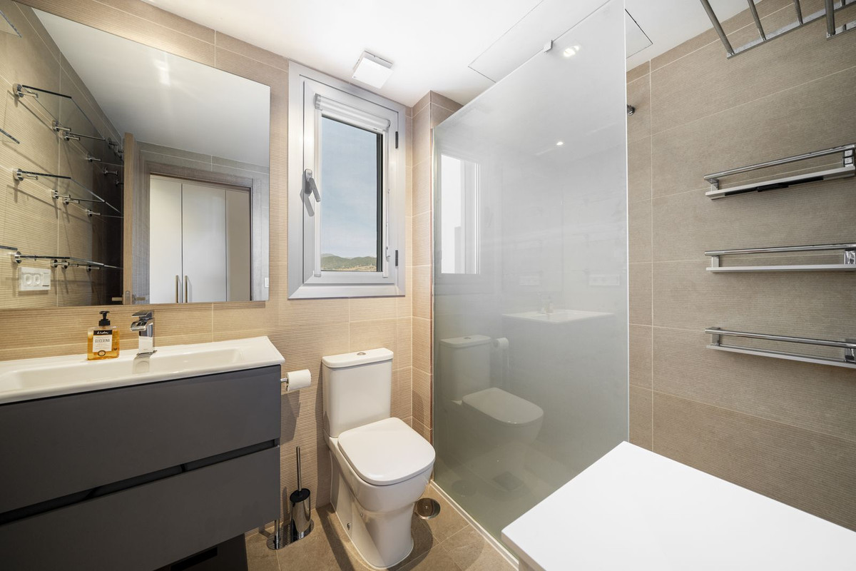 fd83f3ae2b18d8dfae80c09e880c2a46 - 7