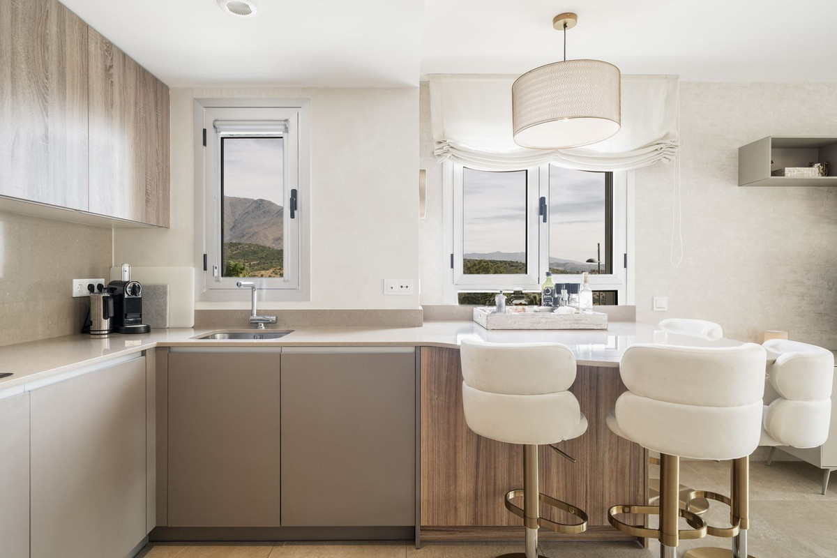 fd83f3ae2b18d8dfae80c09e880c2a46 - 9