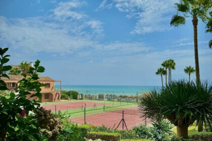 fe2e69ed9b1d7a2462b4c9cc13554d30 - 24