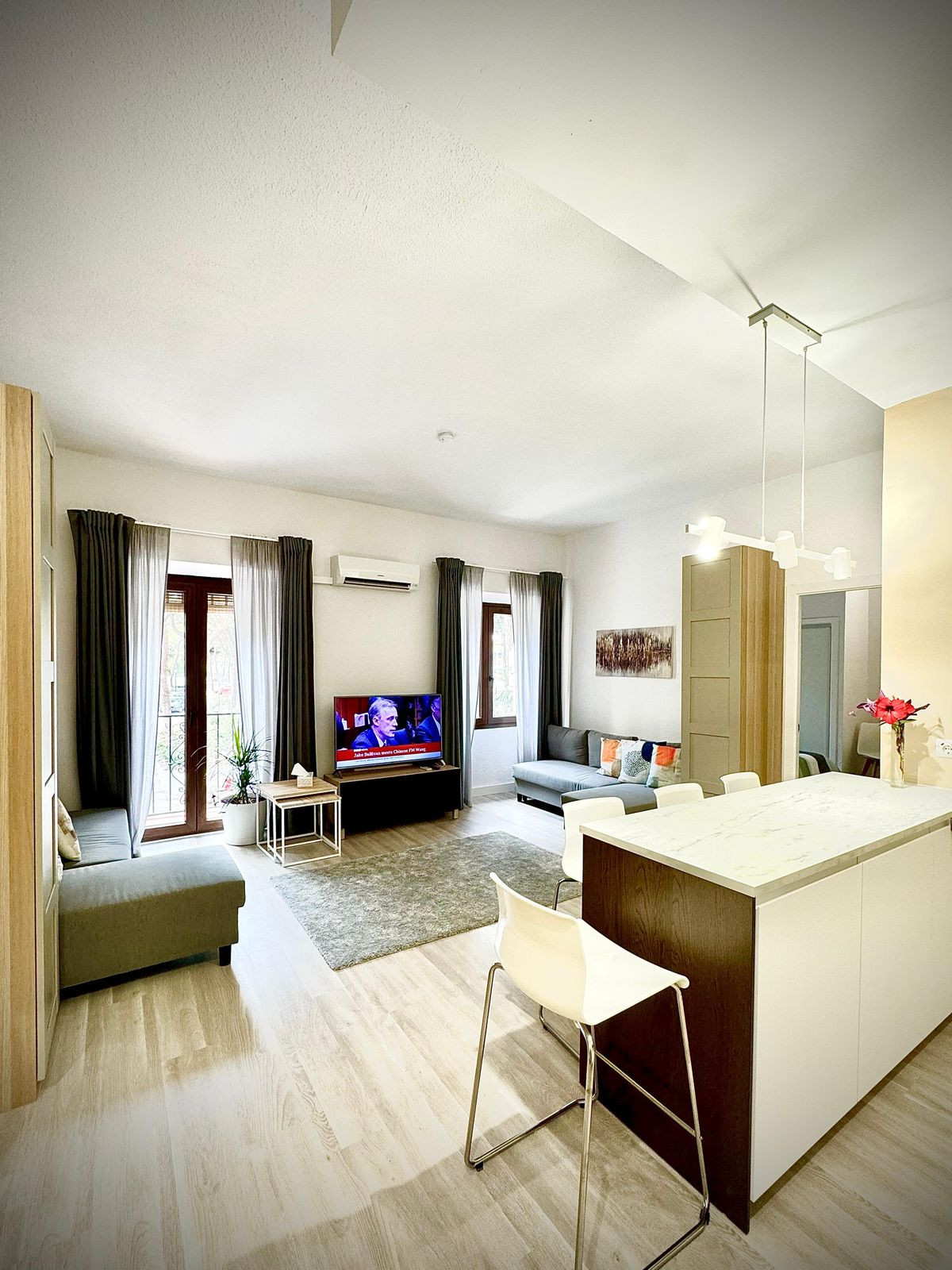 fe2e69ed9b1d7a2462b4c9cc13554d30 - 3