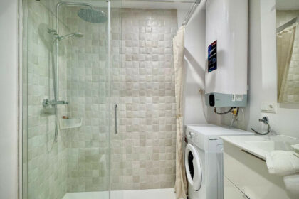 fe2e69ed9b1d7a2462b4c9cc13554d30 - 31