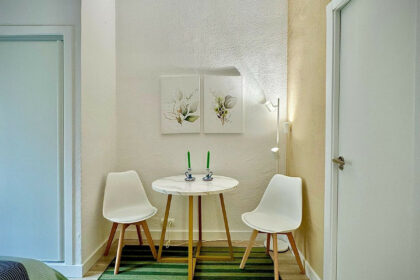 fe2e69ed9b1d7a2462b4c9cc13554d30 - 42