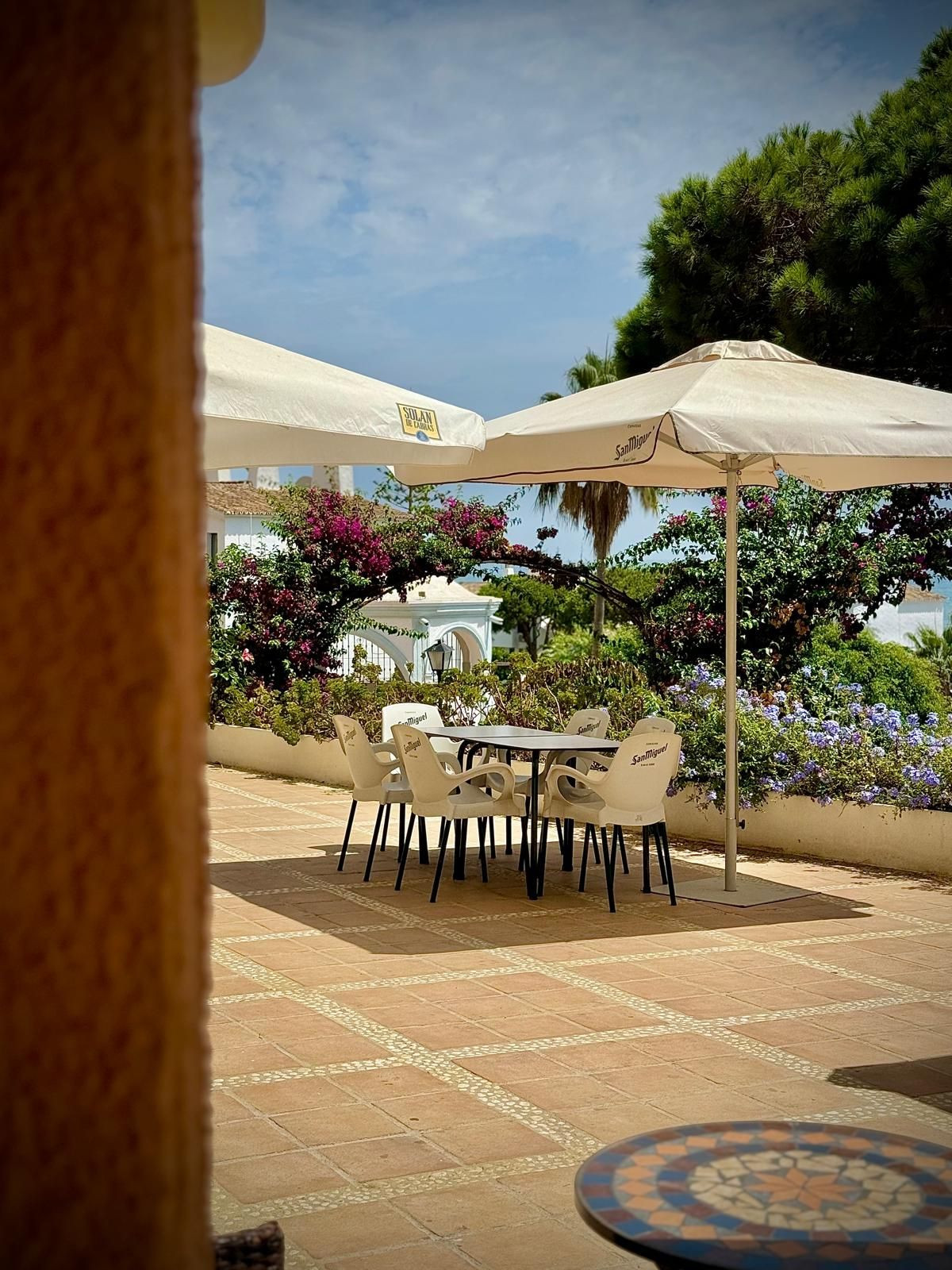 fe2e69ed9b1d7a2462b4c9cc13554d30 - 47