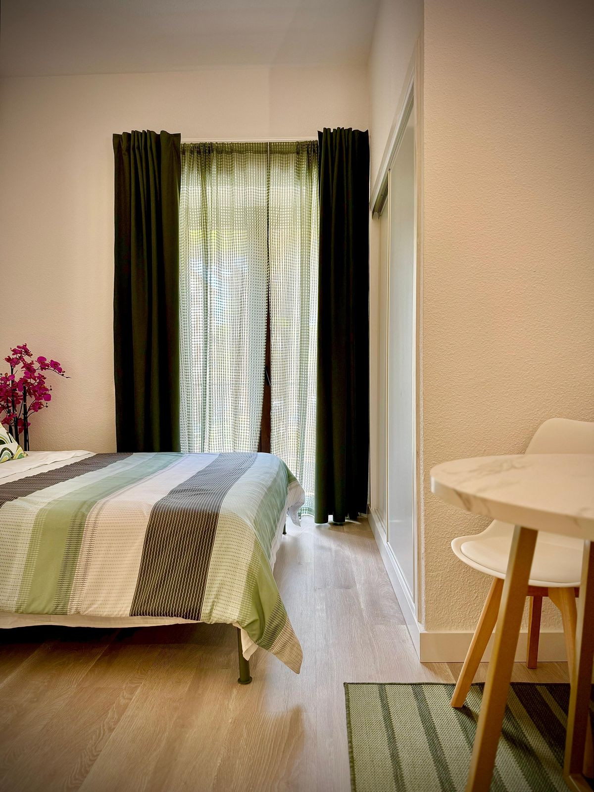 fe2e69ed9b1d7a2462b4c9cc13554d30 - 53