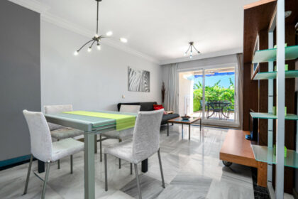 fe5cf6c7654bfcaaa402784c1fb0034a - 7