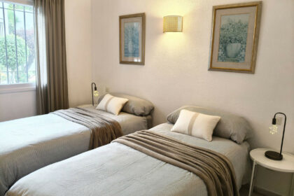 fe90b15d01db8be75dc9b680809ad135 - 18