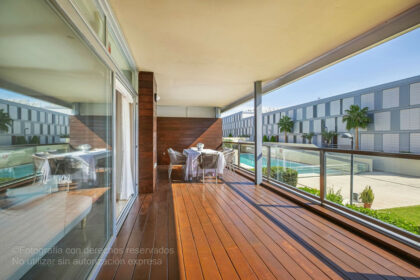 fea9dce9b2794d81e3b76fb77df34b5b - 2