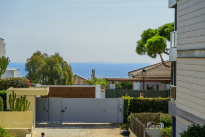 fea9dce9b2794d81e3b76fb77df34b5b - 27