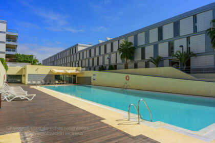 fea9dce9b2794d81e3b76fb77df34b5b - 39