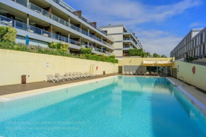 fea9dce9b2794d81e3b76fb77df34b5b - 41