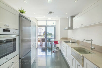 fea9dce9b2794d81e3b76fb77df34b5b - 5