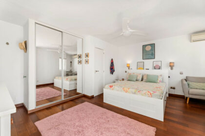 feaafdde6bbda4c9d5e157b4a4ff580a - 19