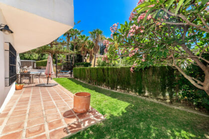 feaafdde6bbda4c9d5e157b4a4ff580a - 37