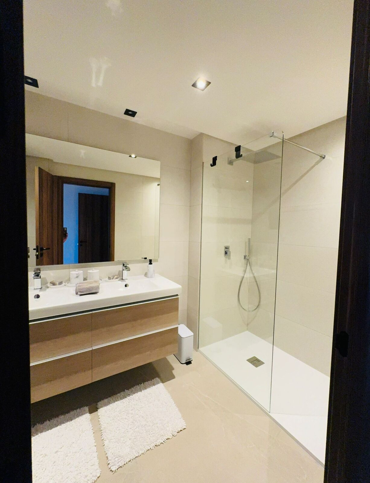 fec68154f50fcf496af8bbe43a5502d5 - 17