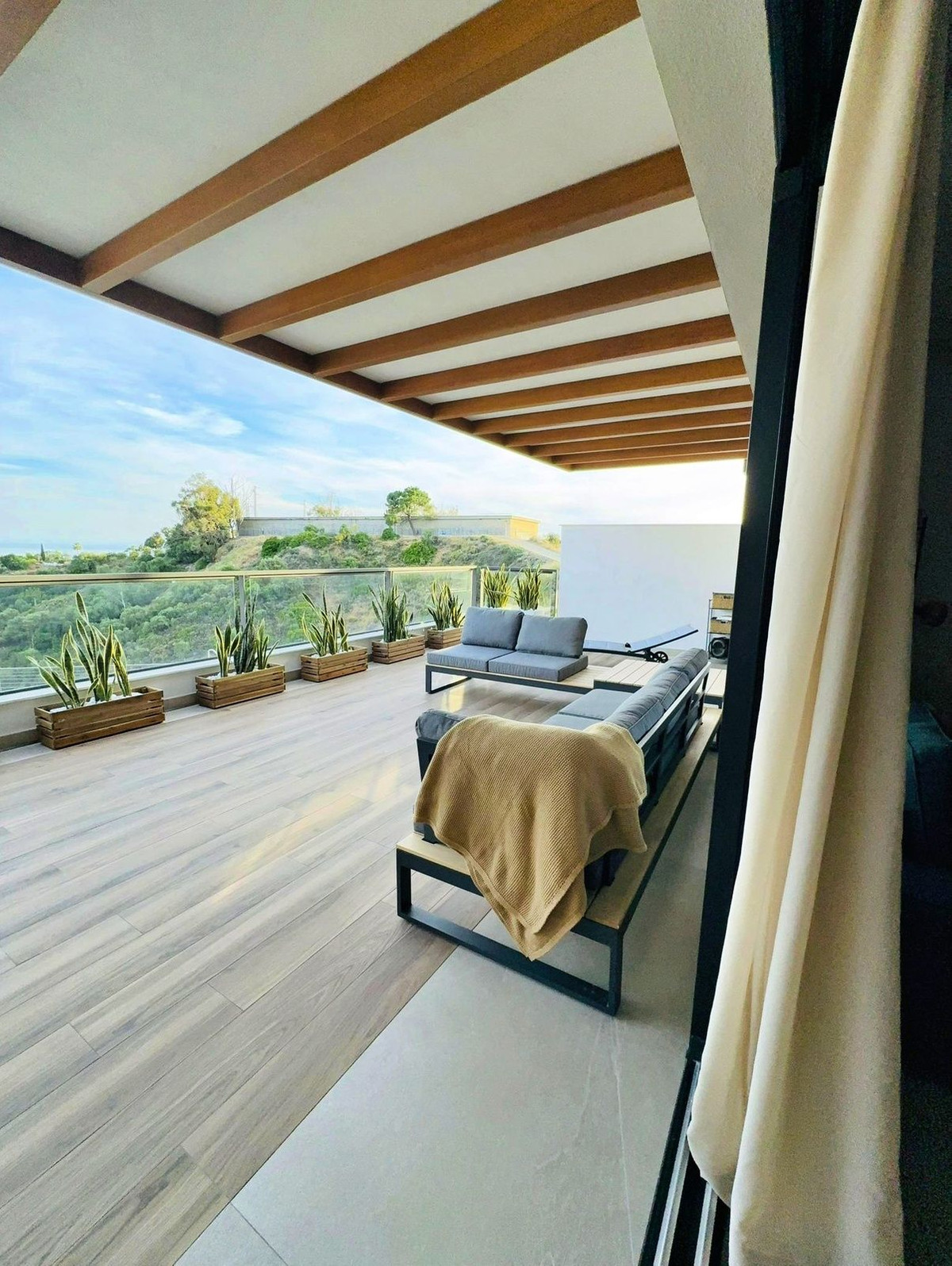 fec68154f50fcf496af8bbe43a5502d5 - 3