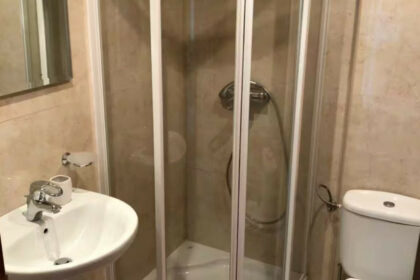 ff03a90382b3c0b4ac366d897058c3bc - 10