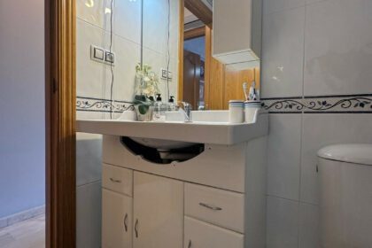 ff0855e70160d88ad083111e977c43f7 - 13