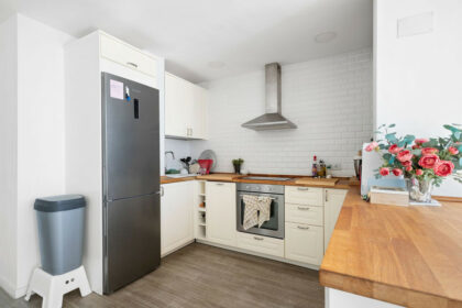 ffe7b19efe6dfffa419bf64bec2b402d - 15