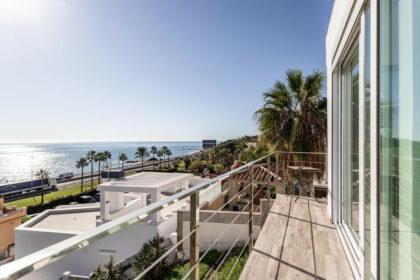 ffe7b19efe6dfffa419bf64bec2b402d - 25