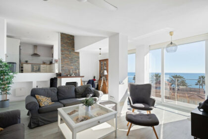 ffe7b19efe6dfffa419bf64bec2b402d - 5