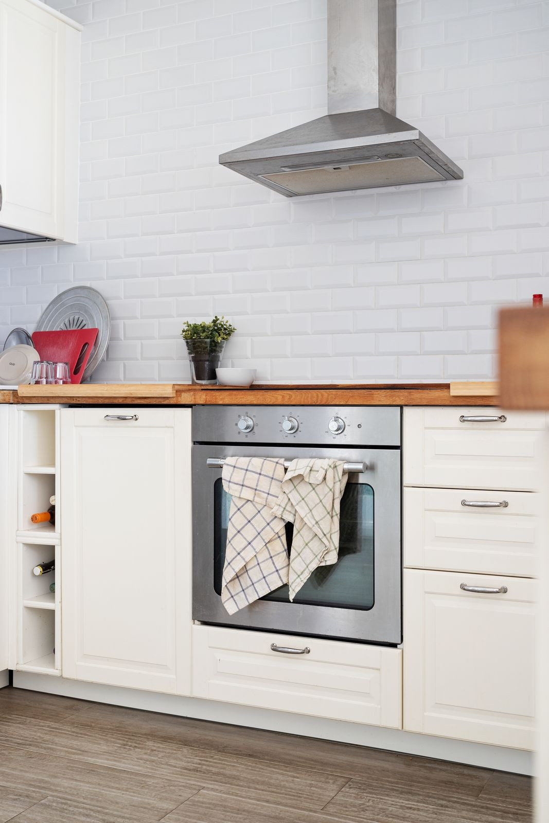 ffe7b19efe6dfffa419bf64bec2b402d - 7