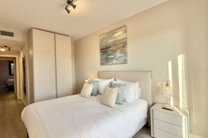 0018aad57330ec8a814c8595c9227a08 - 24