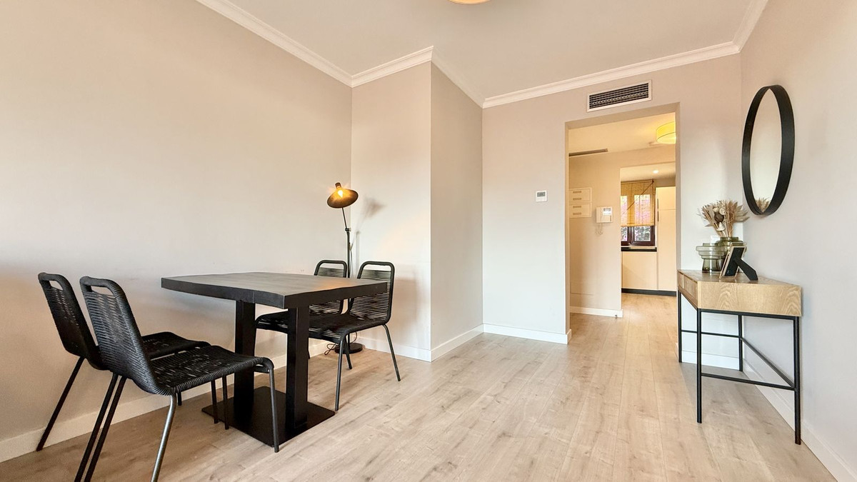 0018aad57330ec8a814c8595c9227a08 - 7