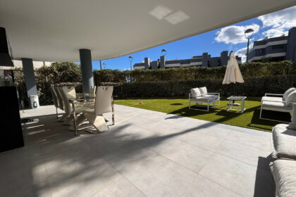 001ab151e9136ef80ca1f7ee02d5a2e1 - 11