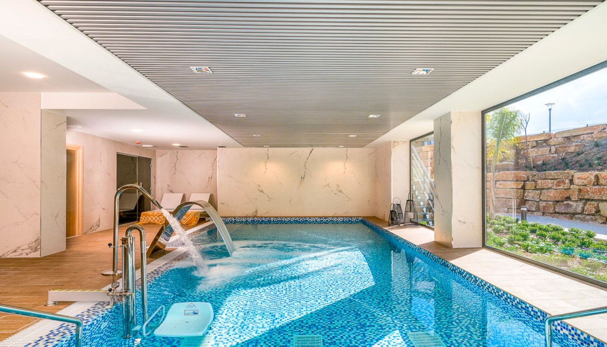 001ab151e9136ef80ca1f7ee02d5a2e1 - 17