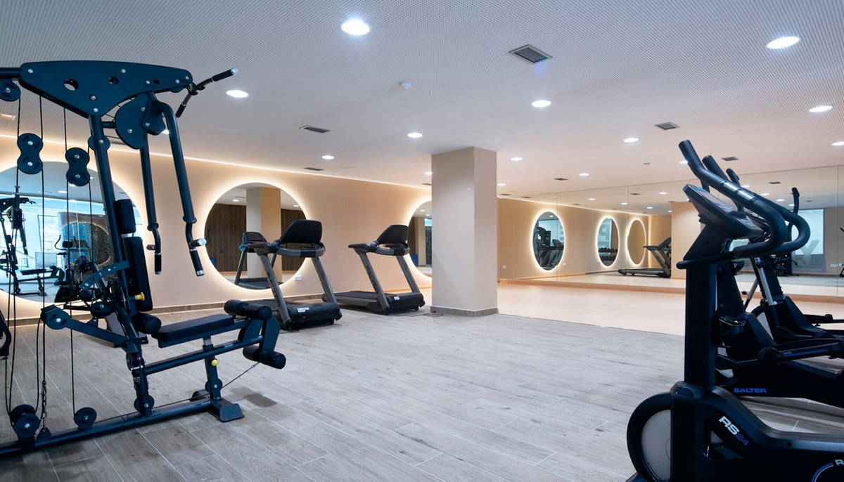 001ab151e9136ef80ca1f7ee02d5a2e1 - 18