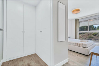 020317465d4a8970829220aa759897b7 - 18