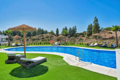 020317465d4a8970829220aa759897b7 - 35