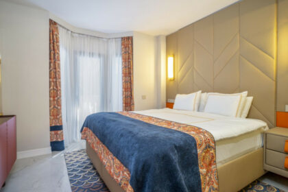 0240242b5f90e1cb360ca5a356d896e3 - 16