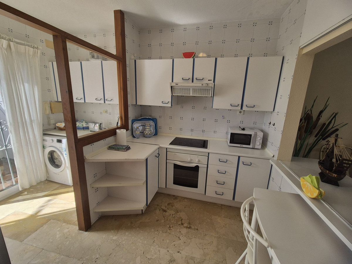 02480bcc5d6f96daa3b88c16c4334992 - 28