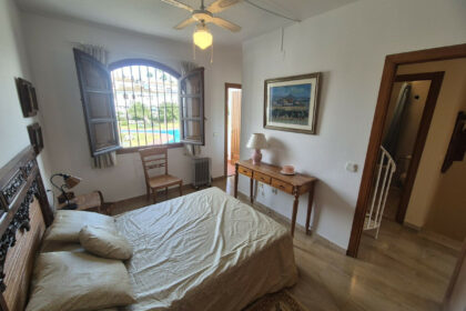 02480bcc5d6f96daa3b88c16c4334992 - 32