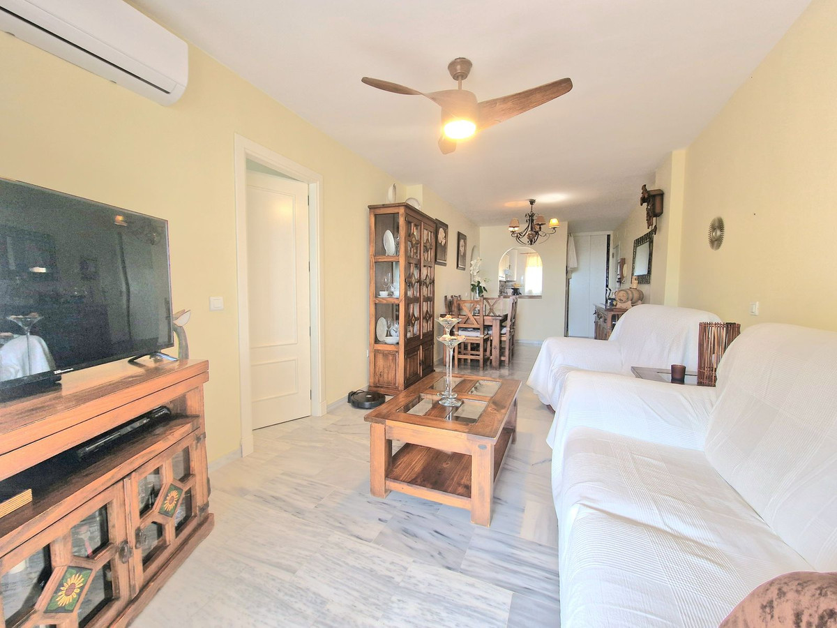 0276bf896377a756b04f2a83798619b0 - 10