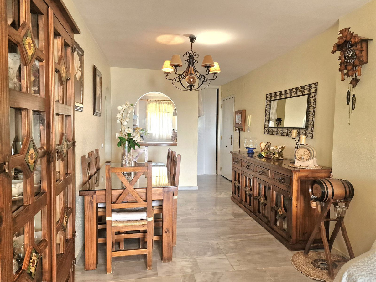 0276bf896377a756b04f2a83798619b0 - 13