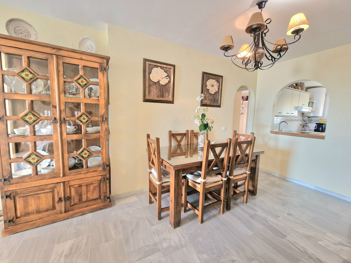 0276bf896377a756b04f2a83798619b0 - 17